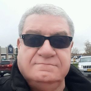 Meet your Posher, Sam